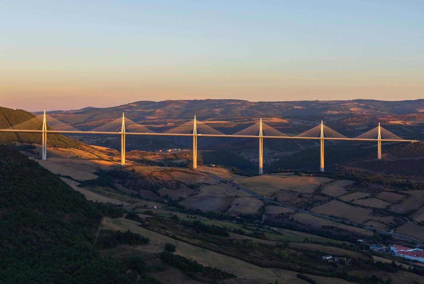 Millau Viaduct - Norman Foster