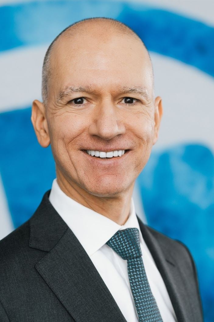 Venelin Yanakiev - člen představenstva (CFO)