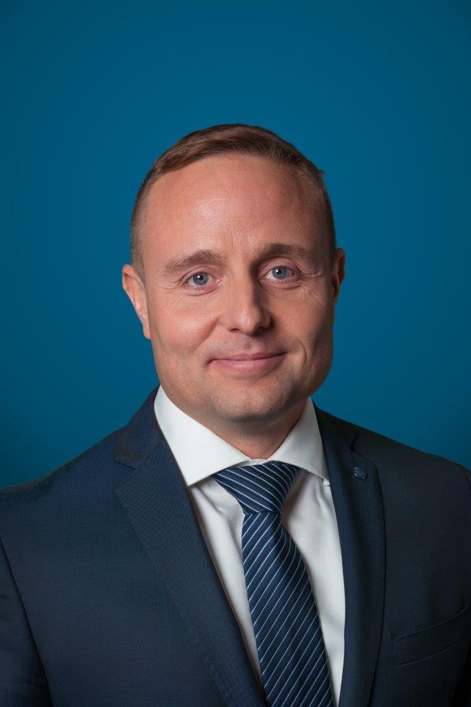 Dušan Quis - předseda představenstva (CEO)