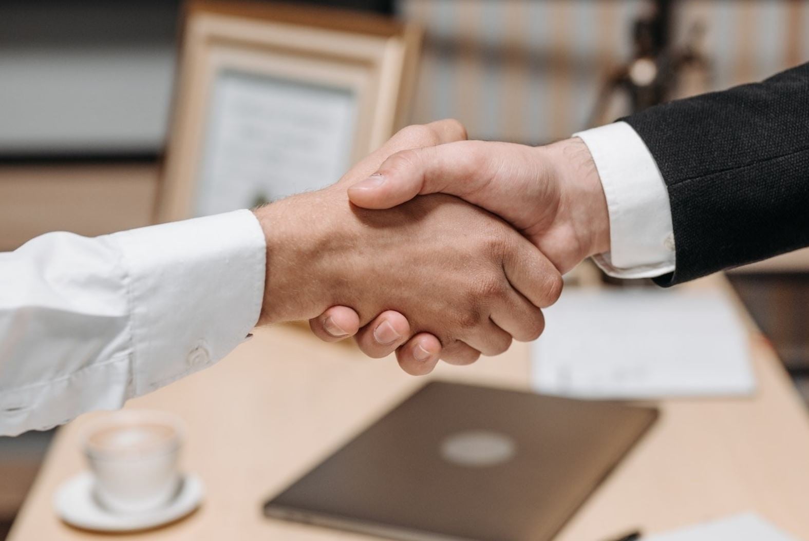 Allianz posiluje právní poradenství pro své klienty ve spolupráci s Allianz Partners